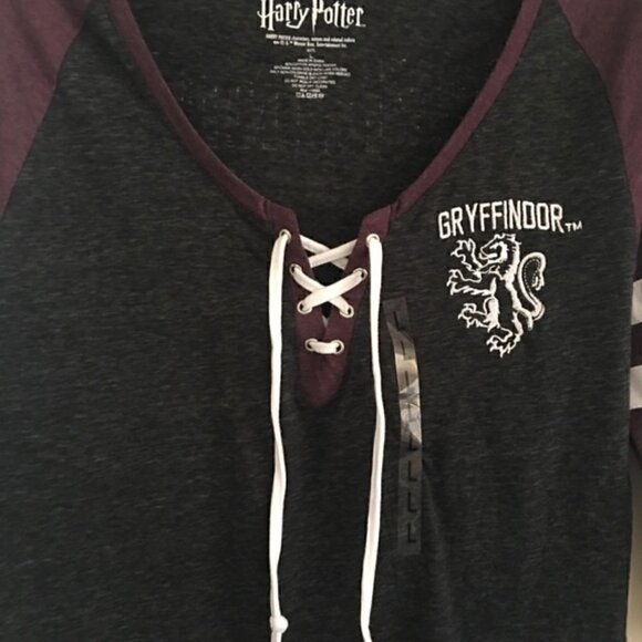 Harry Potter Shirt S Lace Up Gryffindor Embroidered Lion Varsity Quidditch - Picture 5 of 15